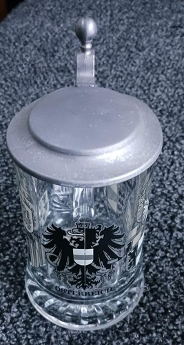Glas bierkrug mit zinndeckel - glas-bierkrug,
