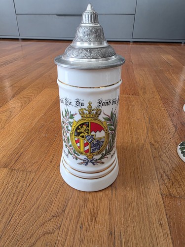 Bierkrug mit zinndeckel und - mit,