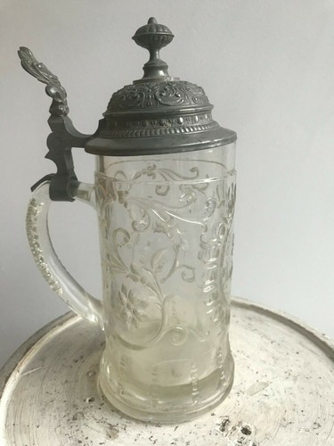 Glas bierkrug mit - bierkrug, zinndeckel