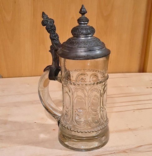 Glas bierkrug mit - glas-bierkrug,
