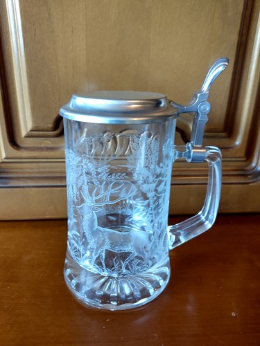 Glas bierkrug mit - mit, aus