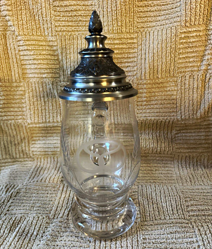 Glas bierkrug mit zinndeckel - mit,