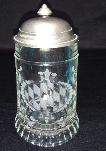 Glas bierkrug mit zinndeckel - glas,