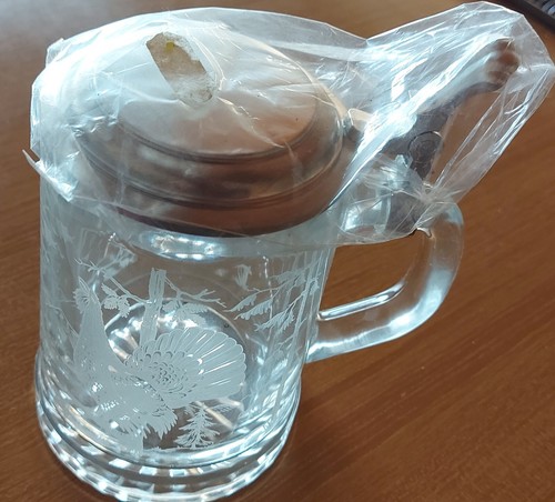 Schöner bierkrug aus glas - schöner,