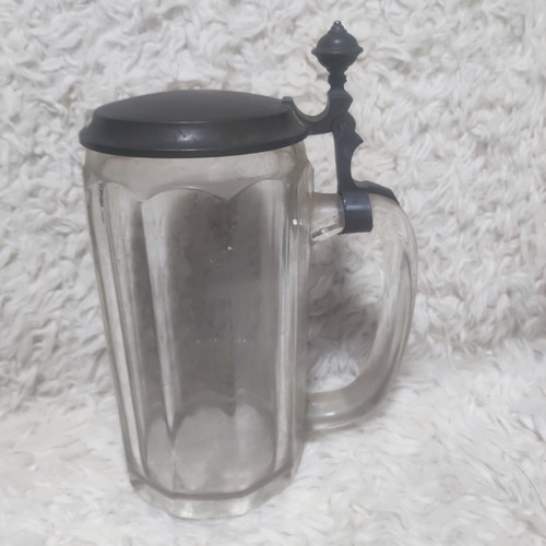 Bierkrug mit zinndeckel - bierkrug, glas