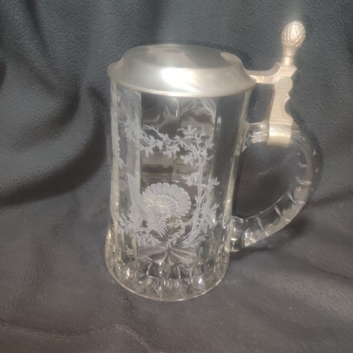 Glas bierkrug mit zinndeckel - glas,